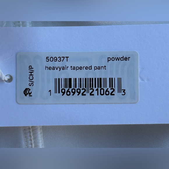 SPANX NWT Heavyair Tapered Pants in Powder Ankle Length Size Small Tall - Picture 4 of 12